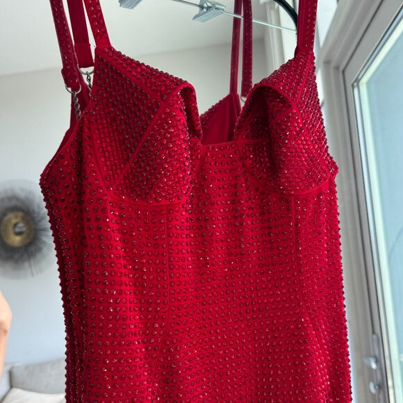 Area Crystal Embellished Gown - Picture 6 of 9